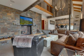 Mod Haus by Tahoe Getaways - Mountain Modern West Shore Home w Private Beach and Pier, Near Skiing